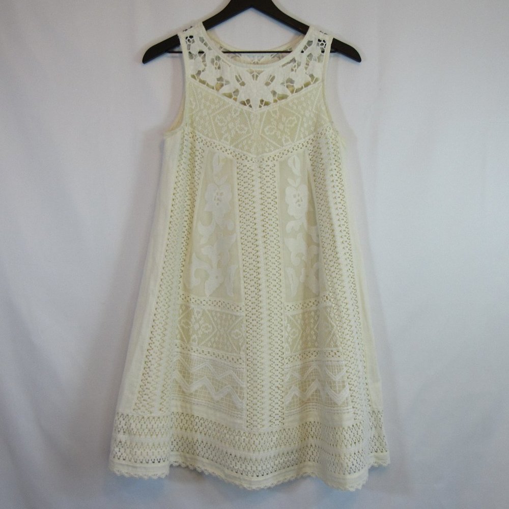 Vanessa Virginia Anthropologie Ivory Crochet Boho Dress